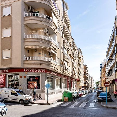 Apartamento Caballero De Rodas Torrevieja Kültér fotó