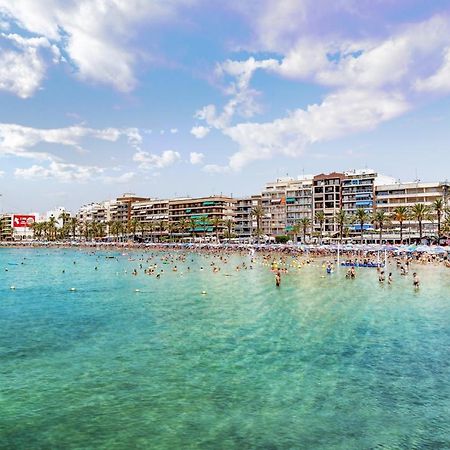 Apartamento Caballero De Rodas Torrevieja Kültér fotó