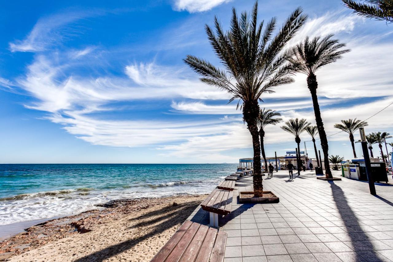 Apartamento Caballero De Rodas Torrevieja Kültér fotó