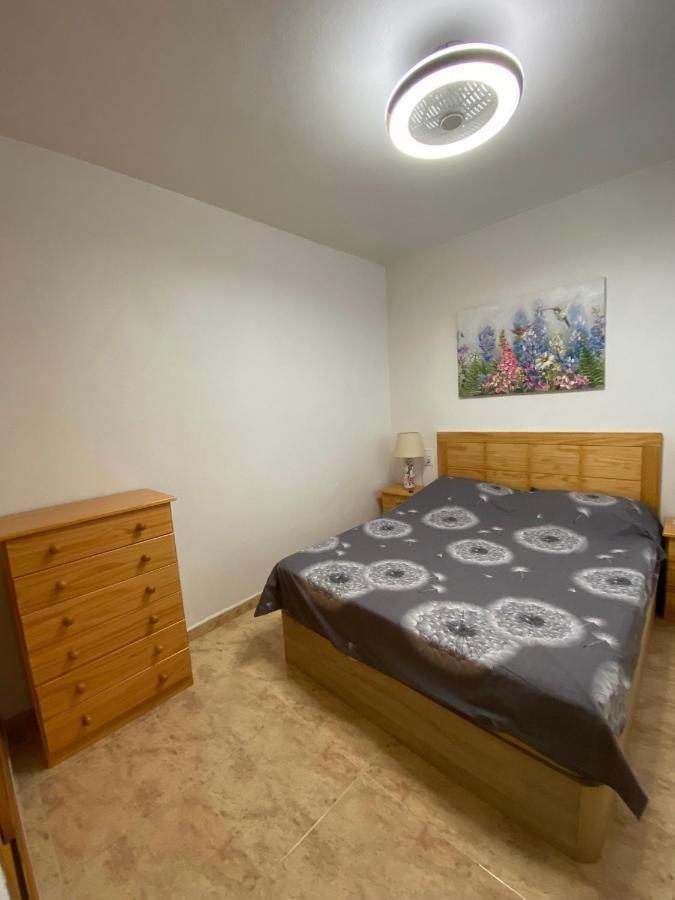 Apartamento Caballero De Rodas Torrevieja Kültér fotó